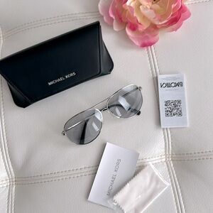 🔥GORGEOUS MICHAEL KORS SUNGLASSES